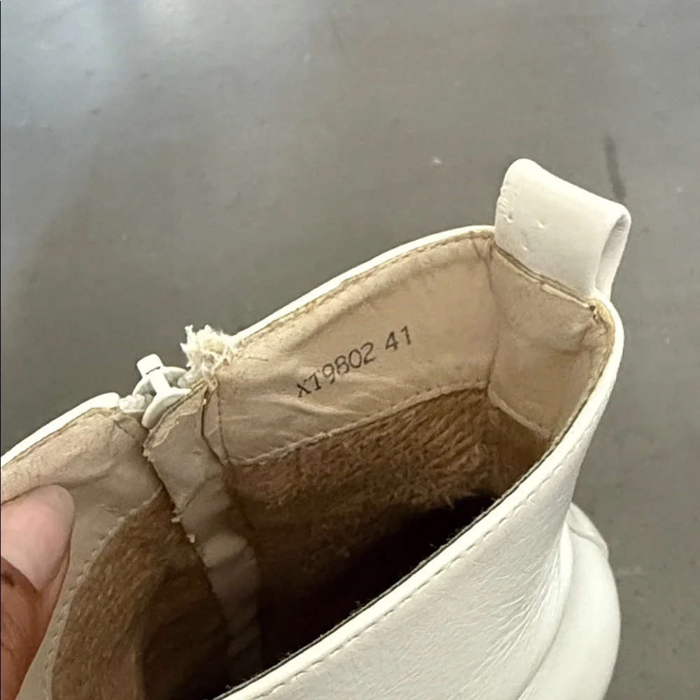 Amazon Chic Cream Ankle Boots - Picture 6 of 7